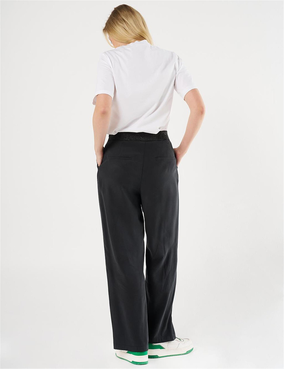 Pileli Yüksek Bel Pantolon Siyah