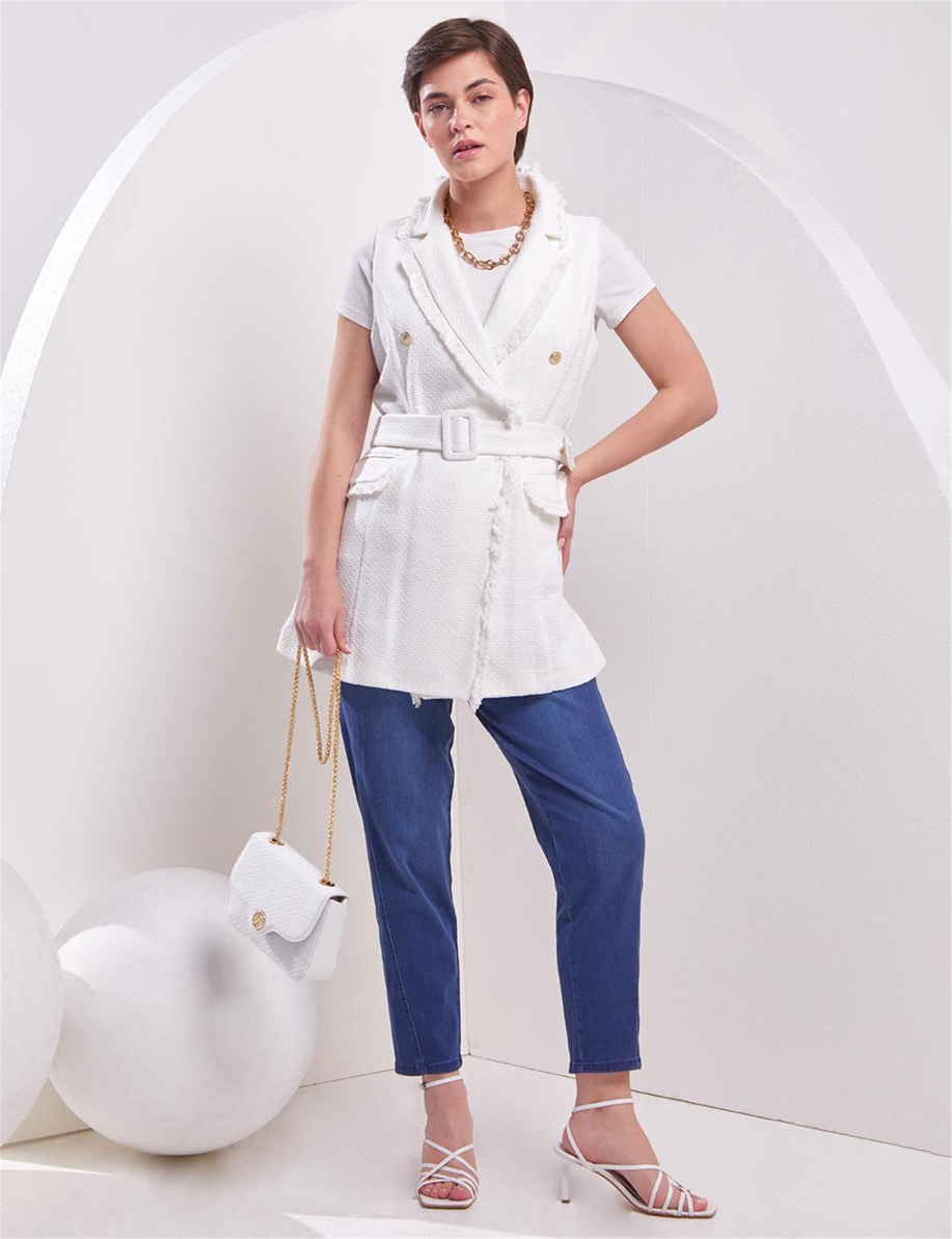 Püsküllü Tüvit  Ekru Yelek