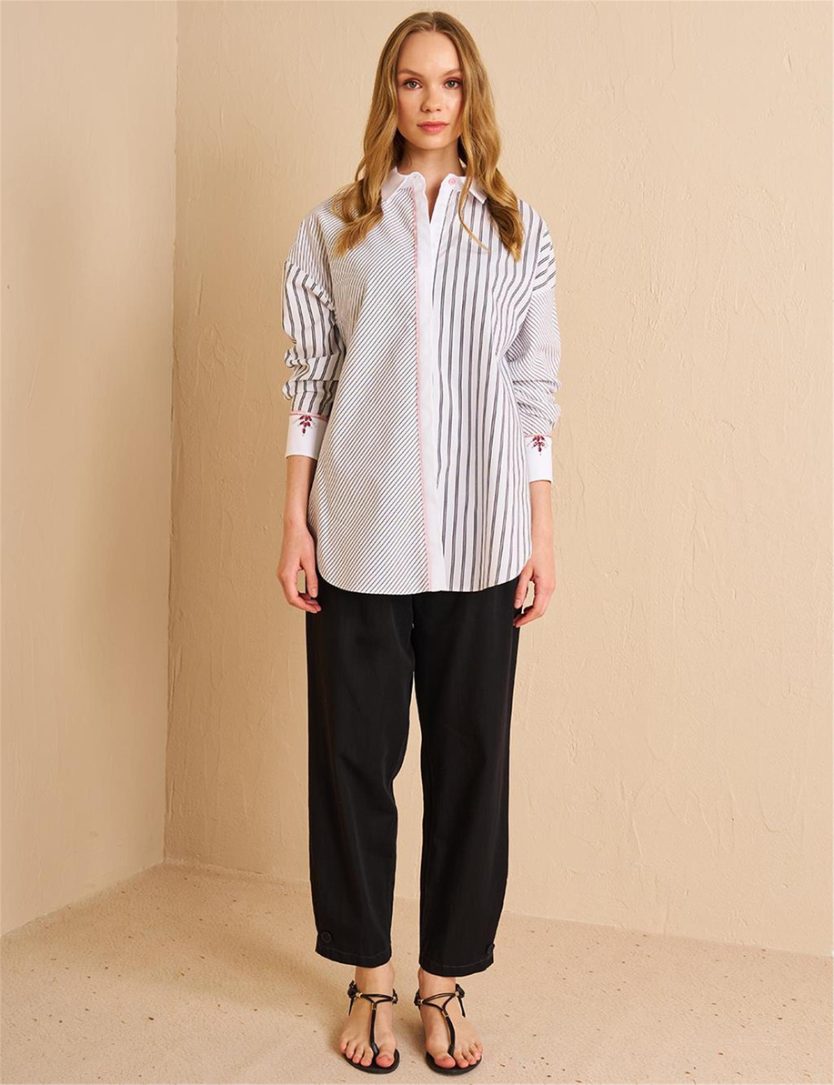 Şerit Taş Detaylı Gömlek Yaka Tunik Siyah