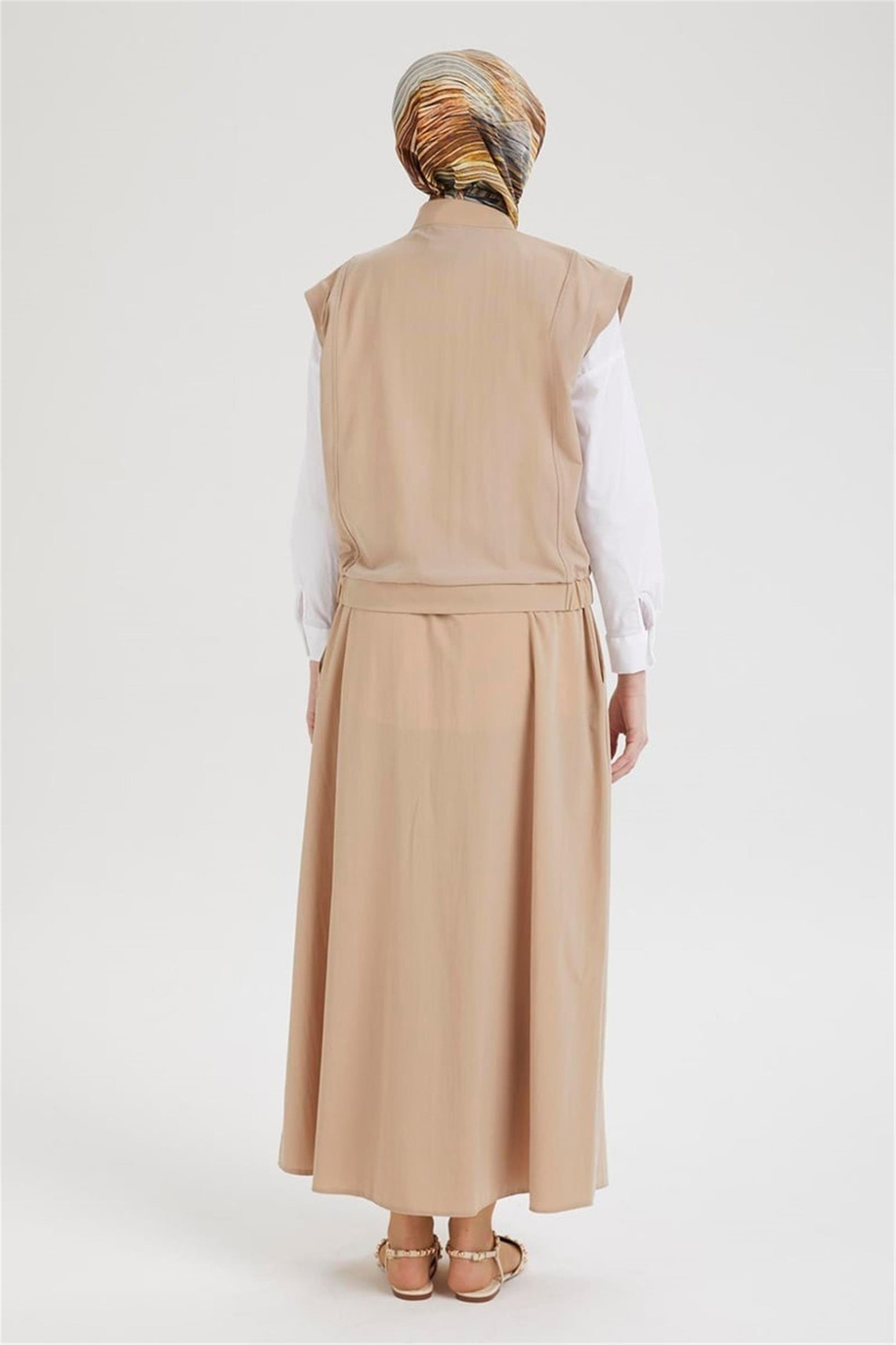 Sıfır Kol Yelekli Ve Etekli İkili Takım Bej - 25YT613