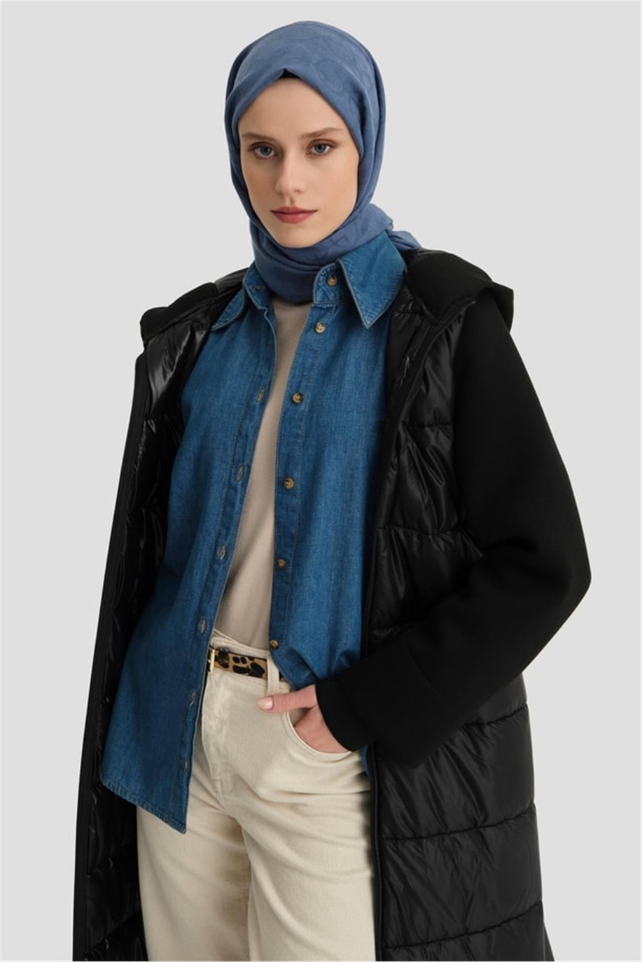 Şişme Kapitone Siyah Kaban