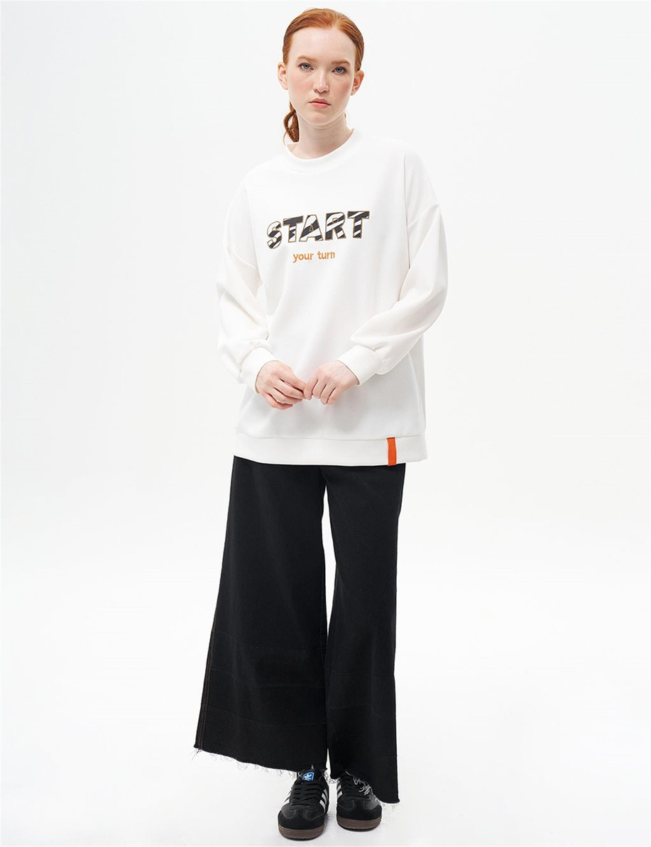 Slogan Nakışlı Scuba Ekru Sweatshirt
