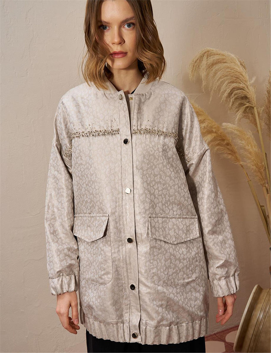 Taş İşlemeli Jakarlı Ceket Taş