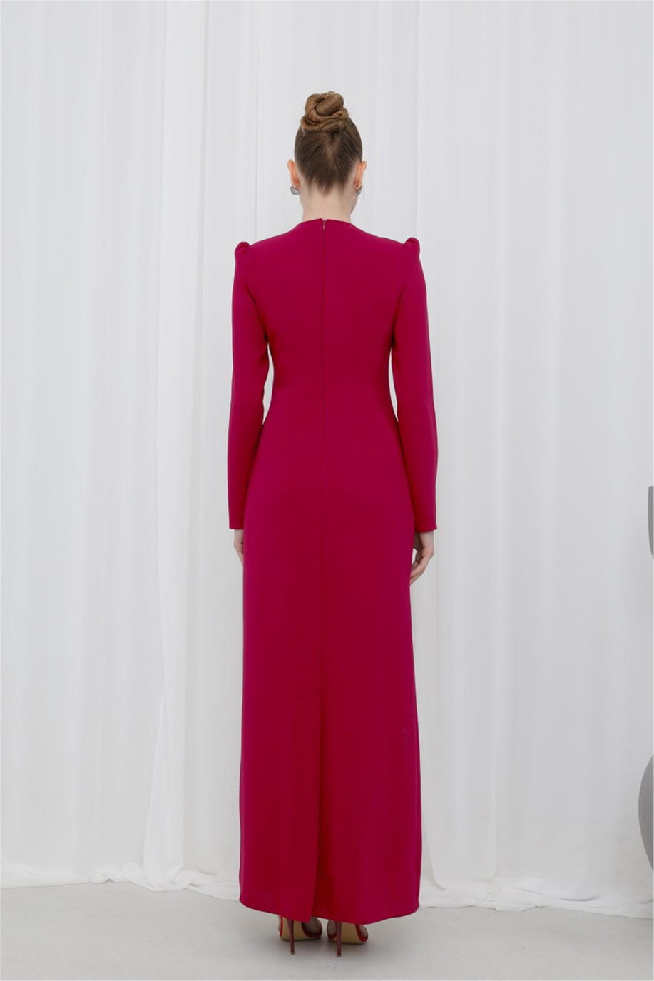 Taş İşlemeli Şal Detaylı Mürdüm Elbise