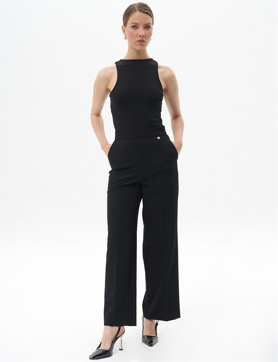 Ütü İzli Geniş Paça Pantolon Siyah