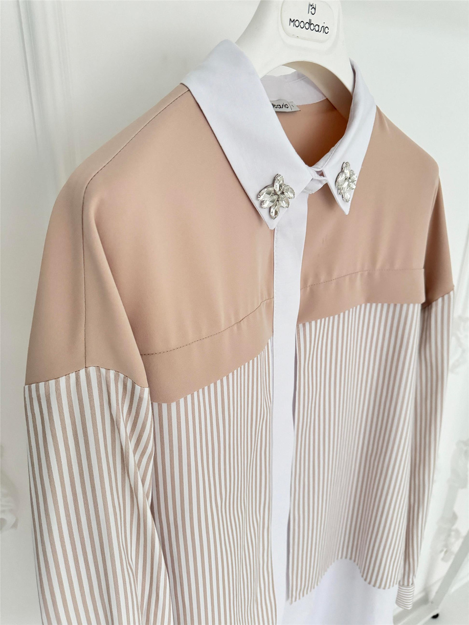 Yakası Taşlı Çizgili Bej Gömlek
