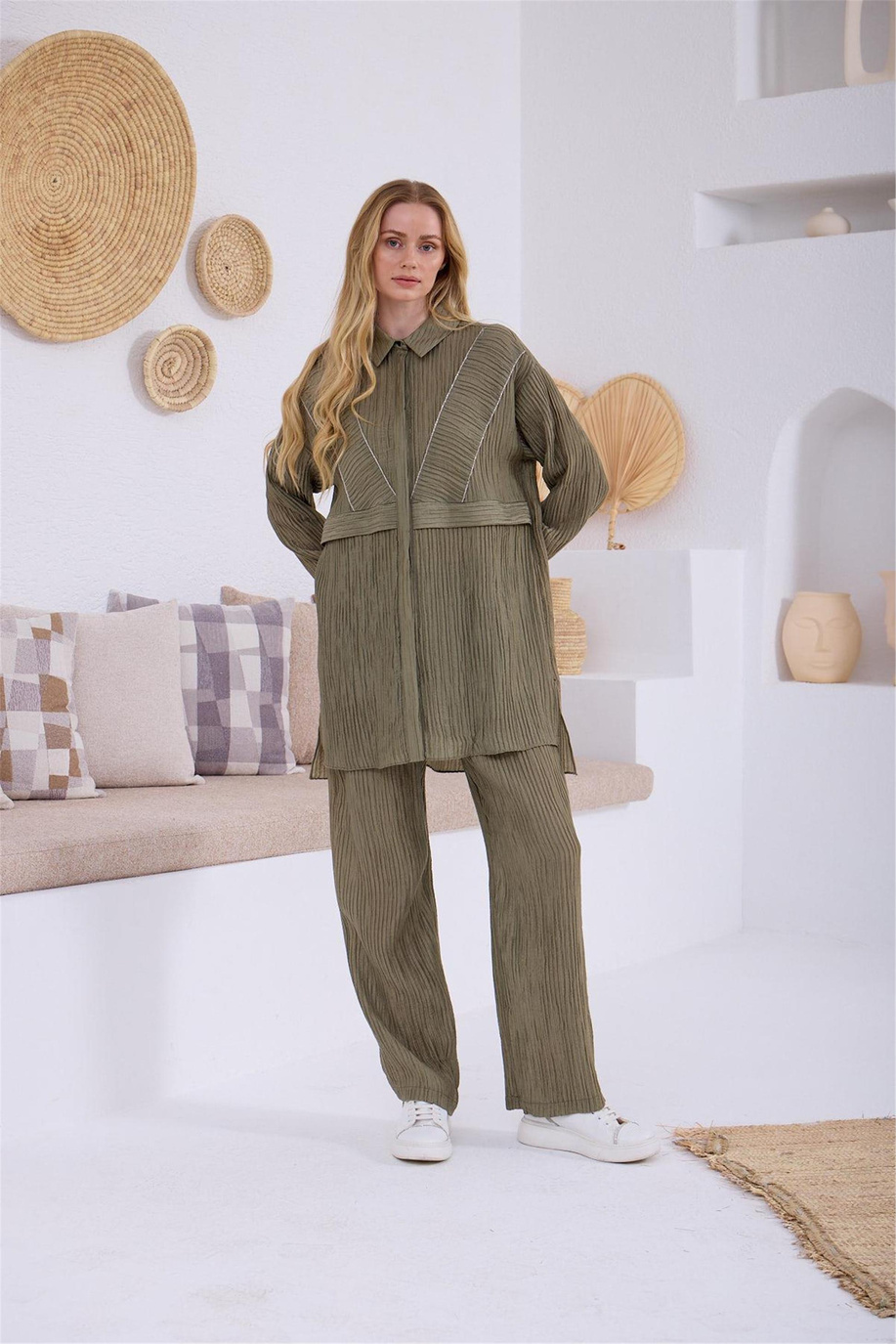 Zincir Detaylı Kraş Haki Takım