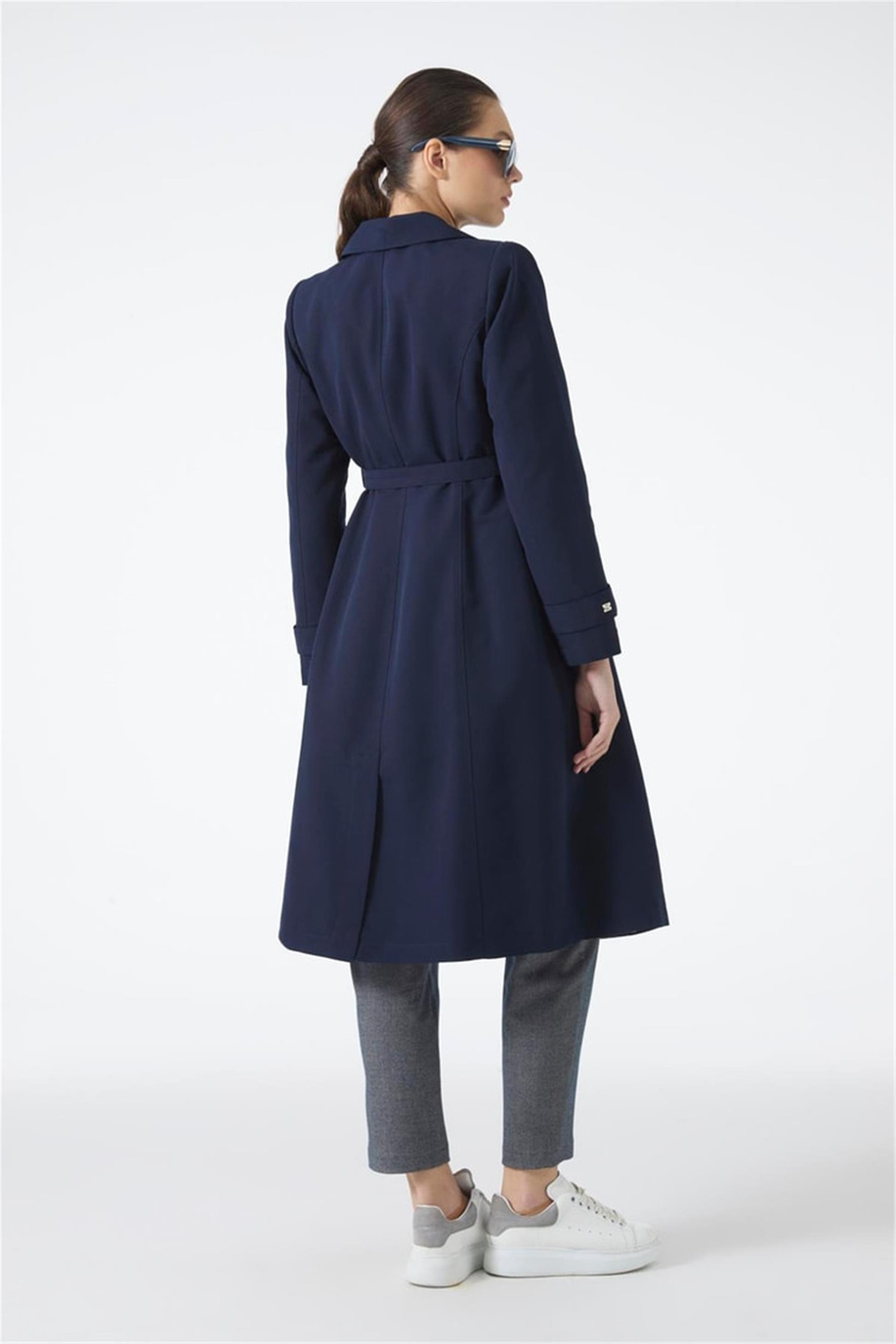 Zühre İşleme Detaylı Kemerli Lacivert Trençkot 13812