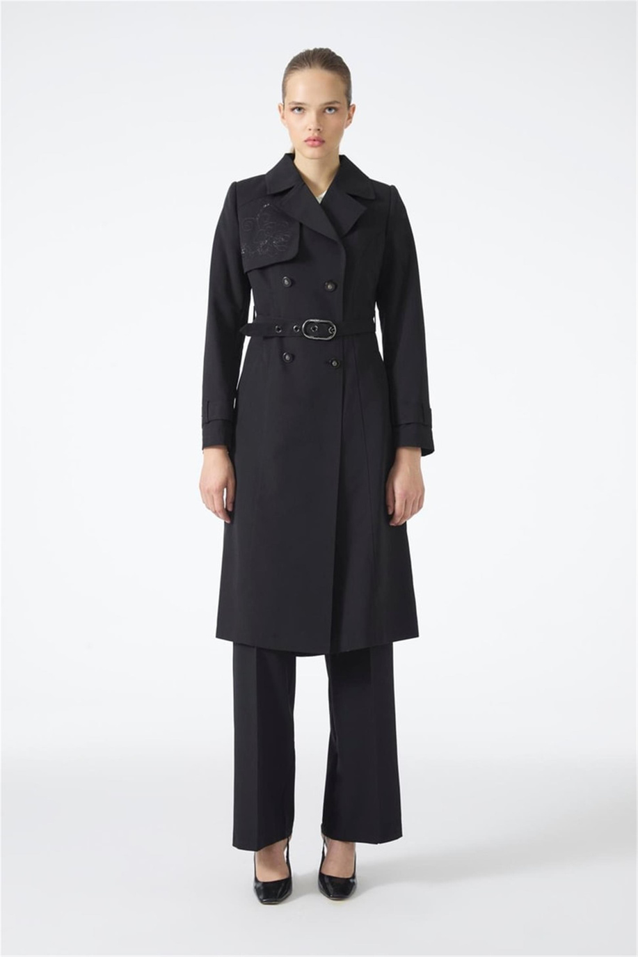 Zühre İşleme Detaylı Kemerli Siyah Trençkot 13812