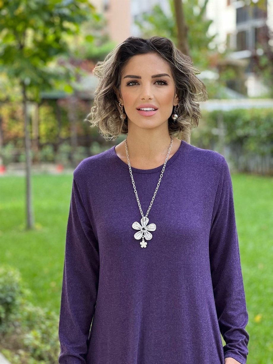 Çiçekli Kolye