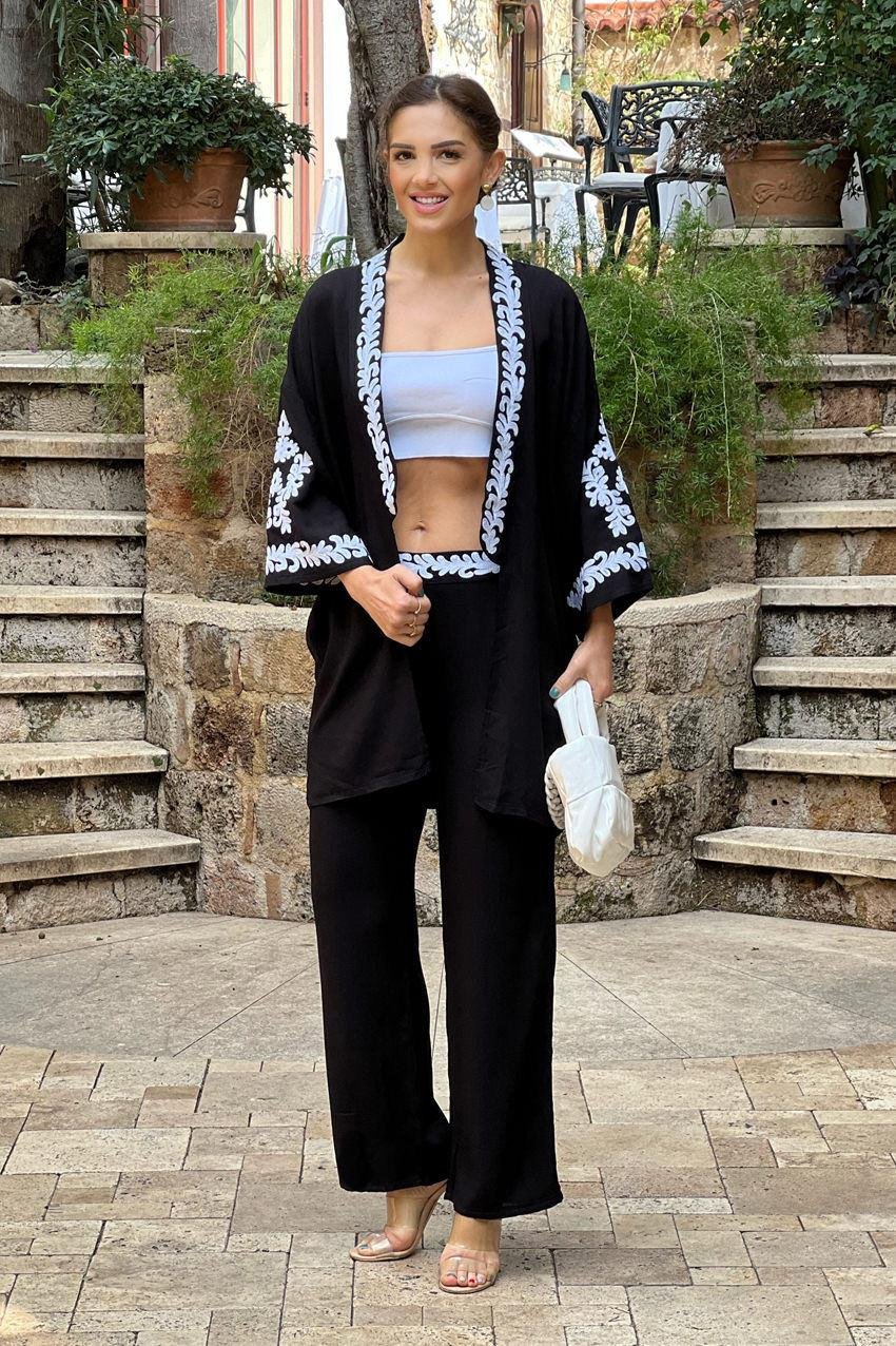 Siyah Beyaz Nakışlı Pantolon Ceket İkili Takım