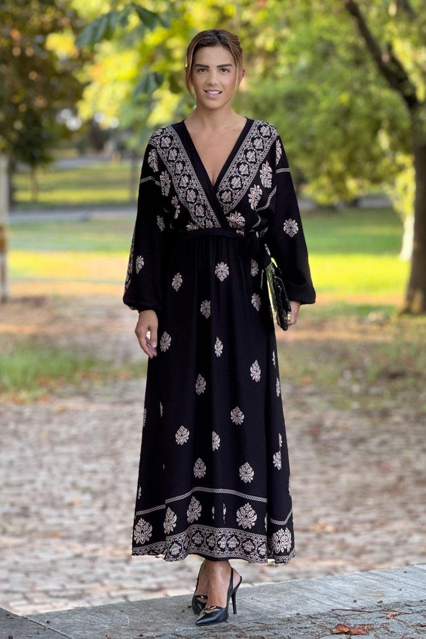 Siyah Hint Motifli Kruvaze Yaka Elbise
