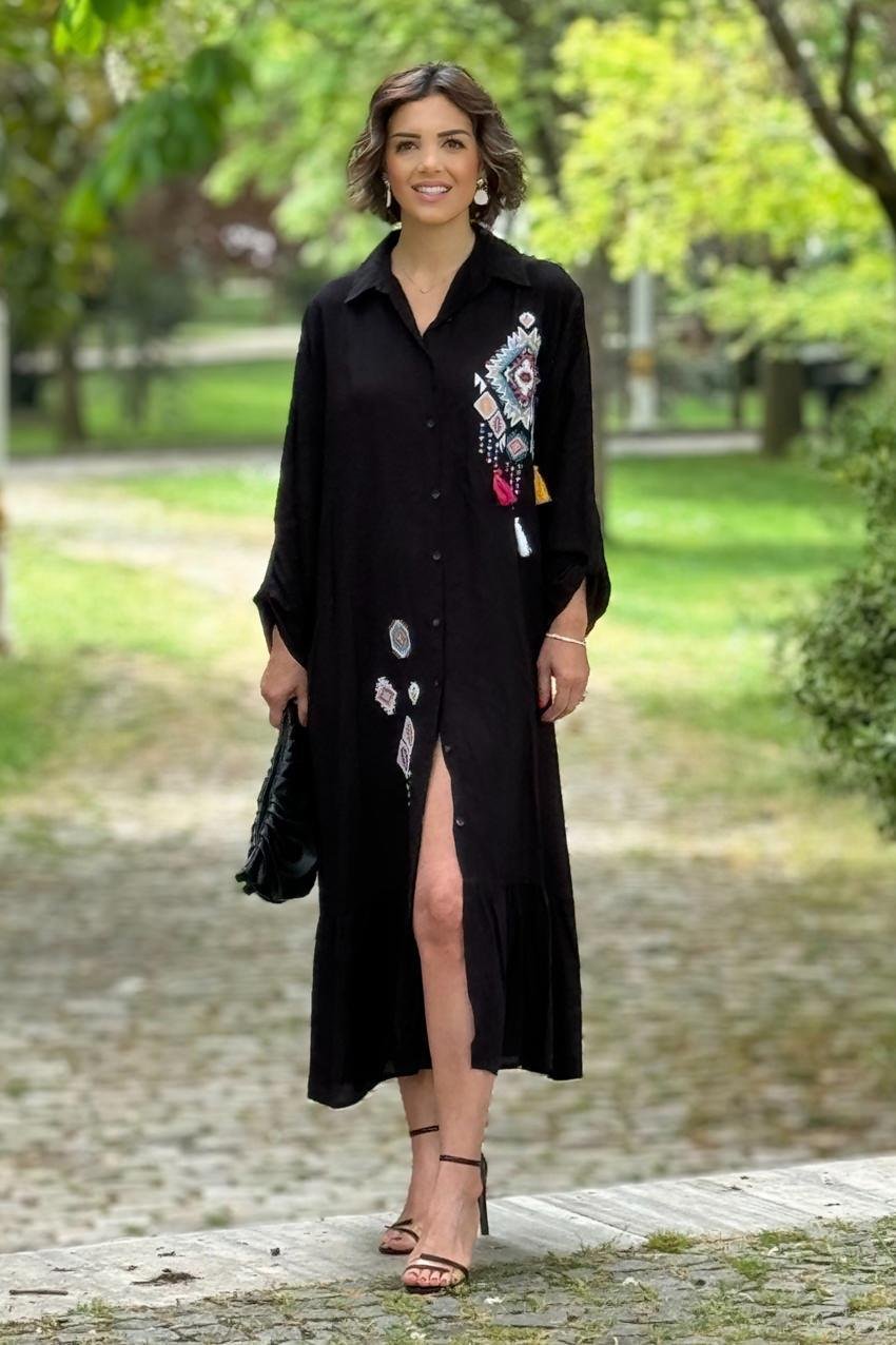 Siyah Kilim Nakışlı Gömlek Elbise