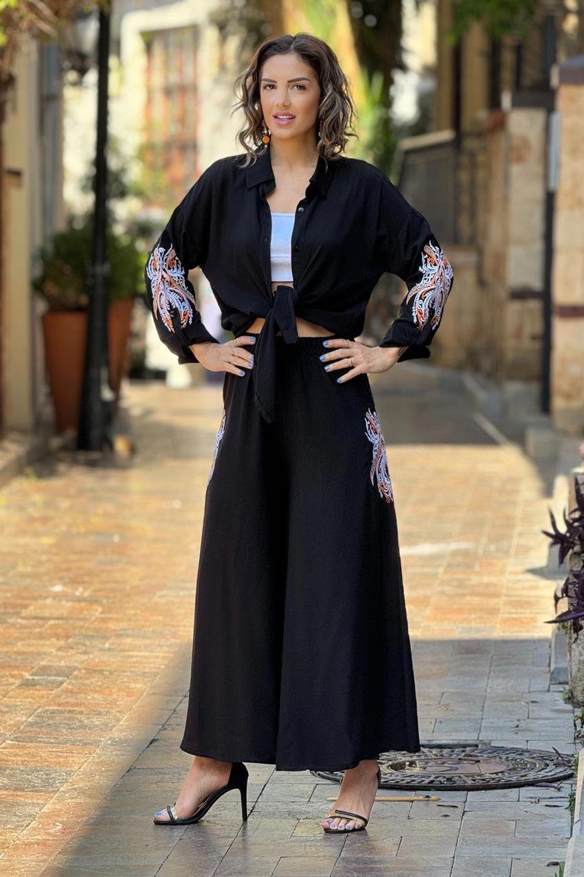 Siyah Mistik Nakışlı %100 Pamuk Takım