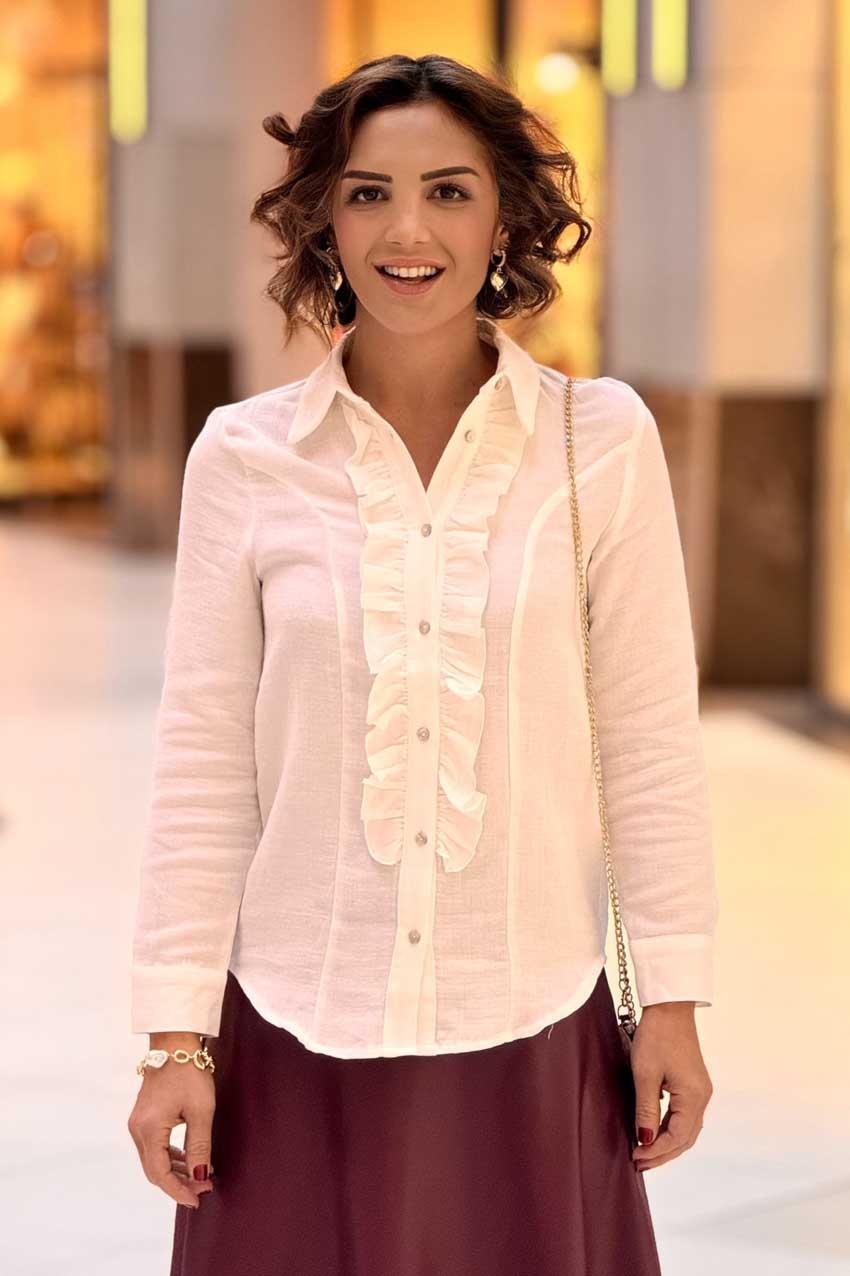 Beyaz Patı Fırfırlı Saten Gömlek