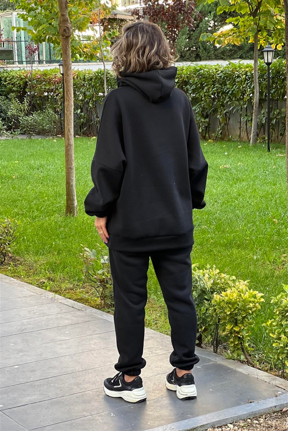 İçi Polarlı Siyah Eşofman Altı ve Siyah Sweatshirt