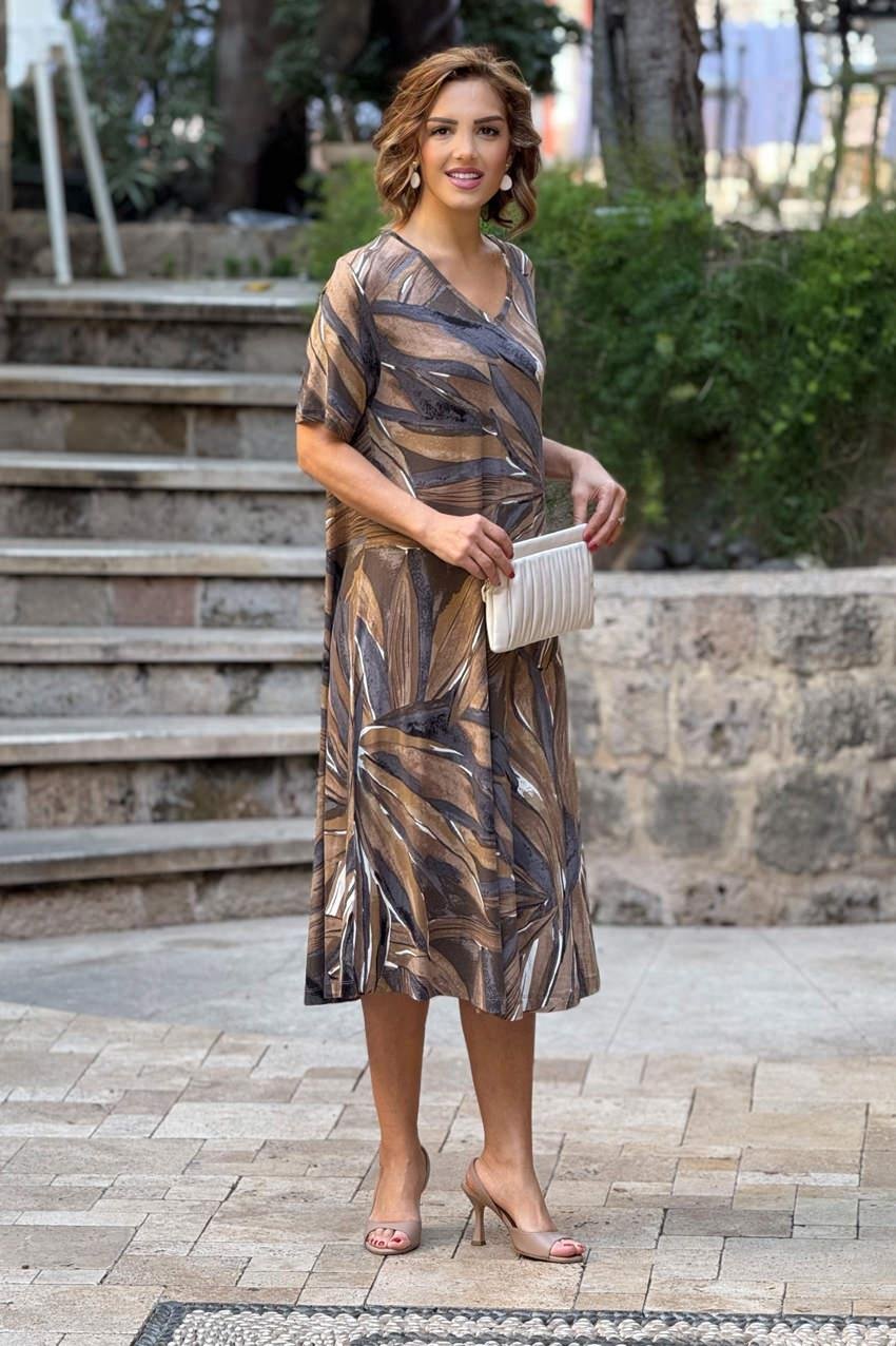 Kahverengi Fırtına Desenli V Yaka Pamuklu Elbise