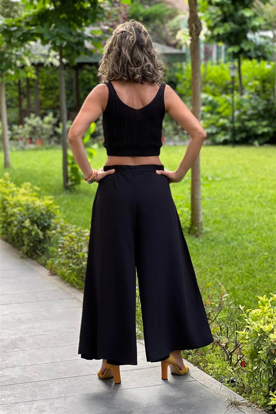 Kapadokya Nakışlı Siyah Pantolon Etek