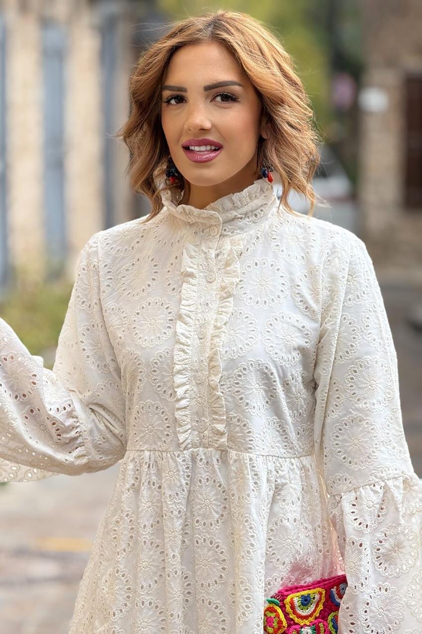 Krem Düşes Fırfırlı Yaka Fistolu Astarlı Elbise