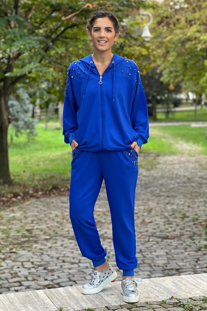 MAVİ Renk Omuz ve Cebi Taş Detaylı Eşofman Takım