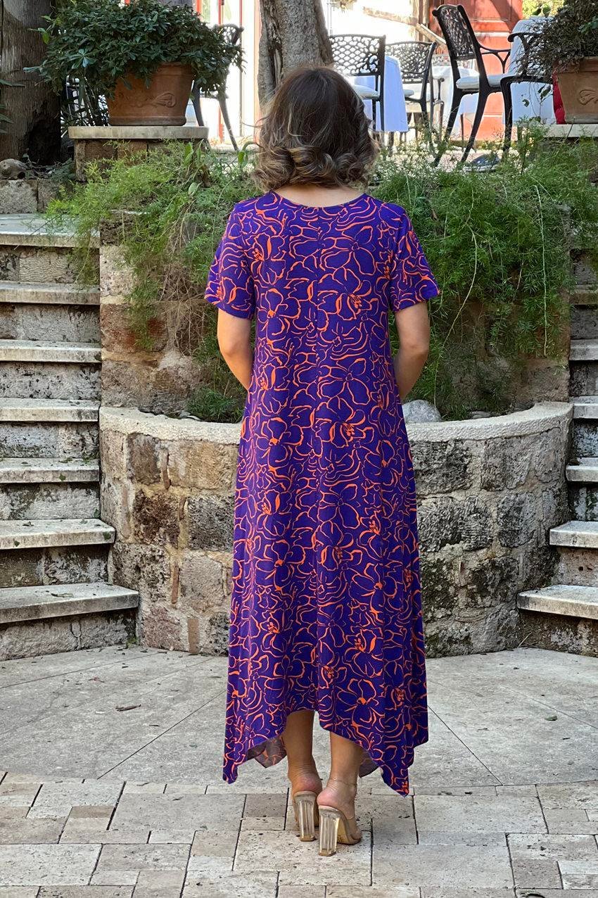 Mor Menekşe Verev Kesim Elbise