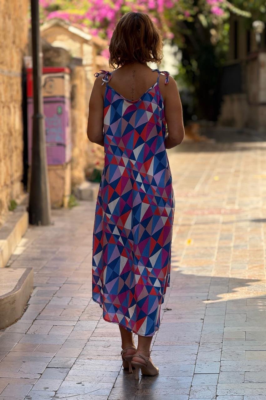 Mor Mozaik Desenli Omuzları Bağlamalı Askılı Elbise