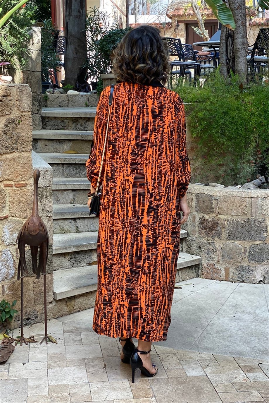 Semi Vektörel Oranj Gömlek Elbise
