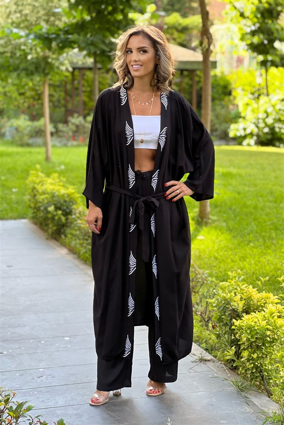Siyah Alaçatı Nakışlı Kimono