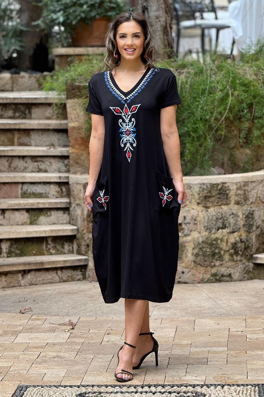 Siyah Harput Nakışlı Elbise
