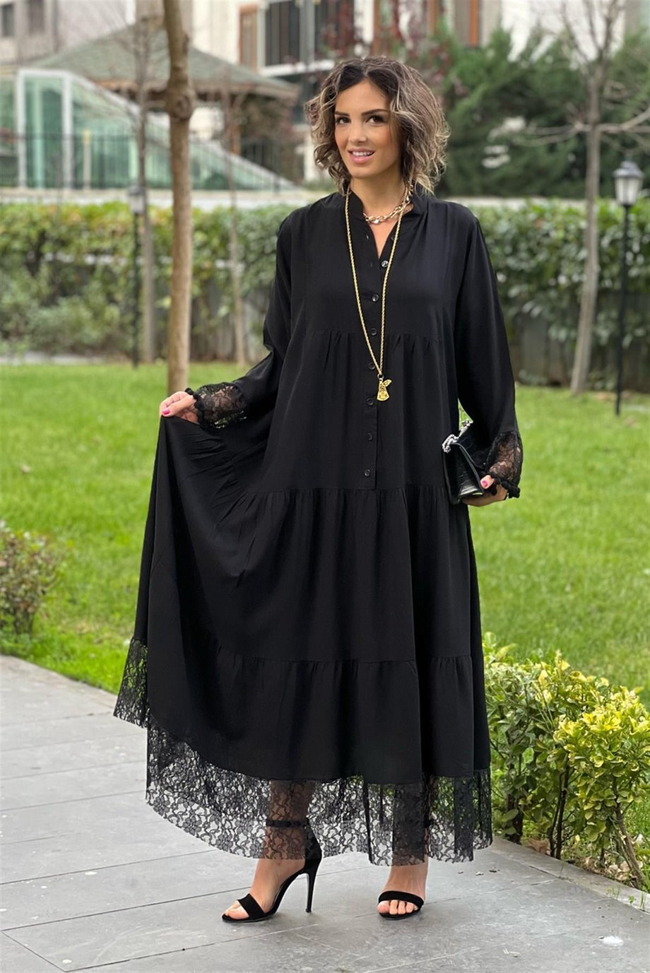 Siyah Romantik Dantelli Elbise