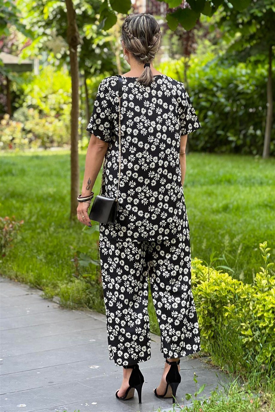 Siyah Toskana Desenli Pantolon Bluz Takım