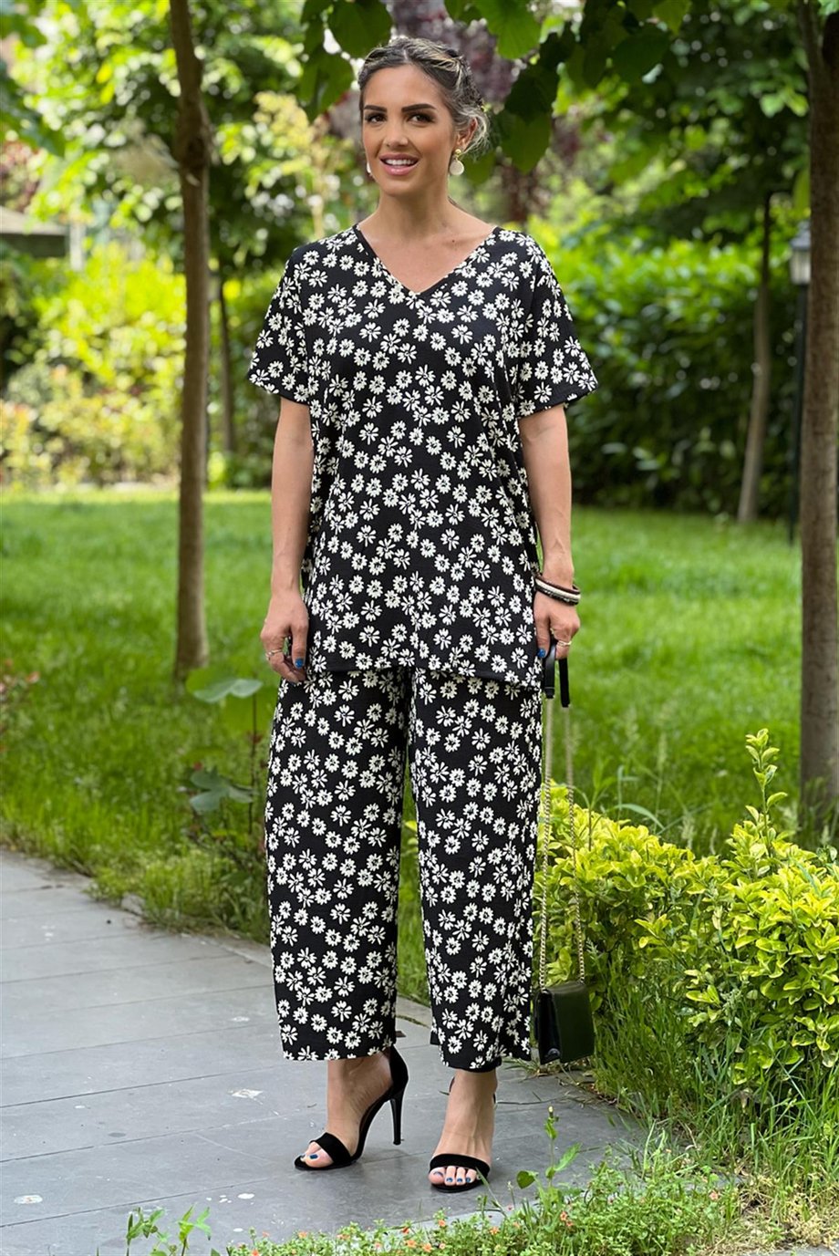 Siyah Toskana Desenli Pantolon Bluz Takım