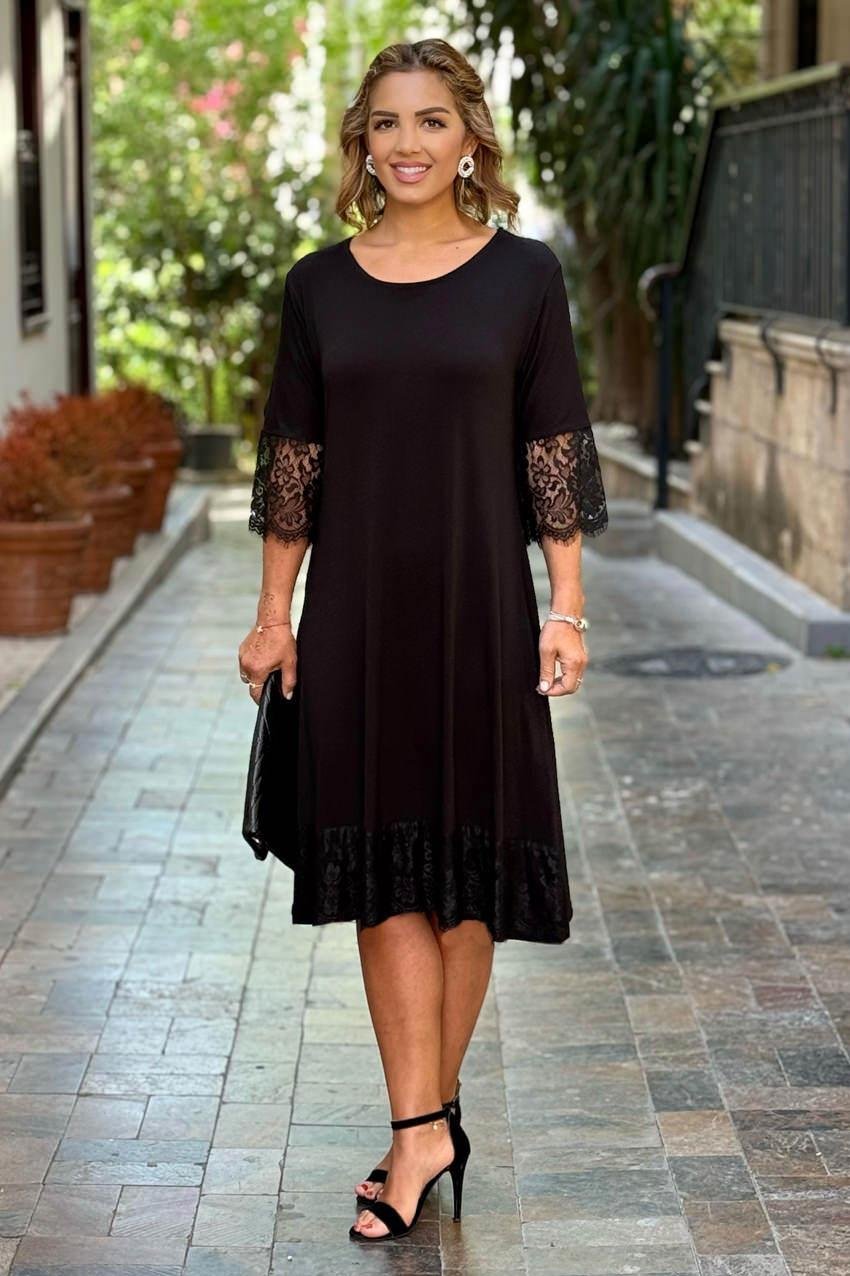 Siyah Zarife Dantelli Elbise