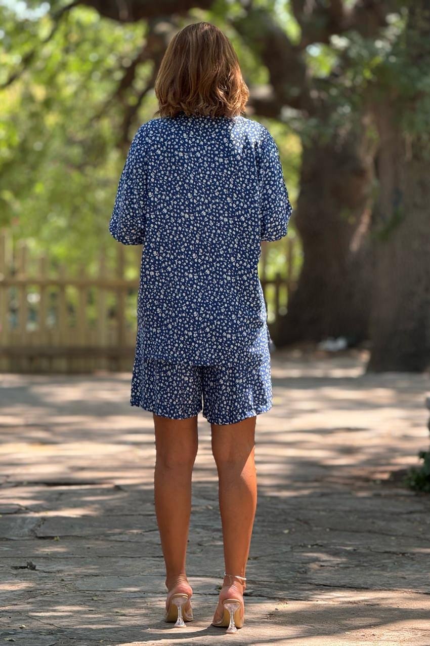 ŞORT GÖMLEK TAKIM - Mavi Papatya Desenli
