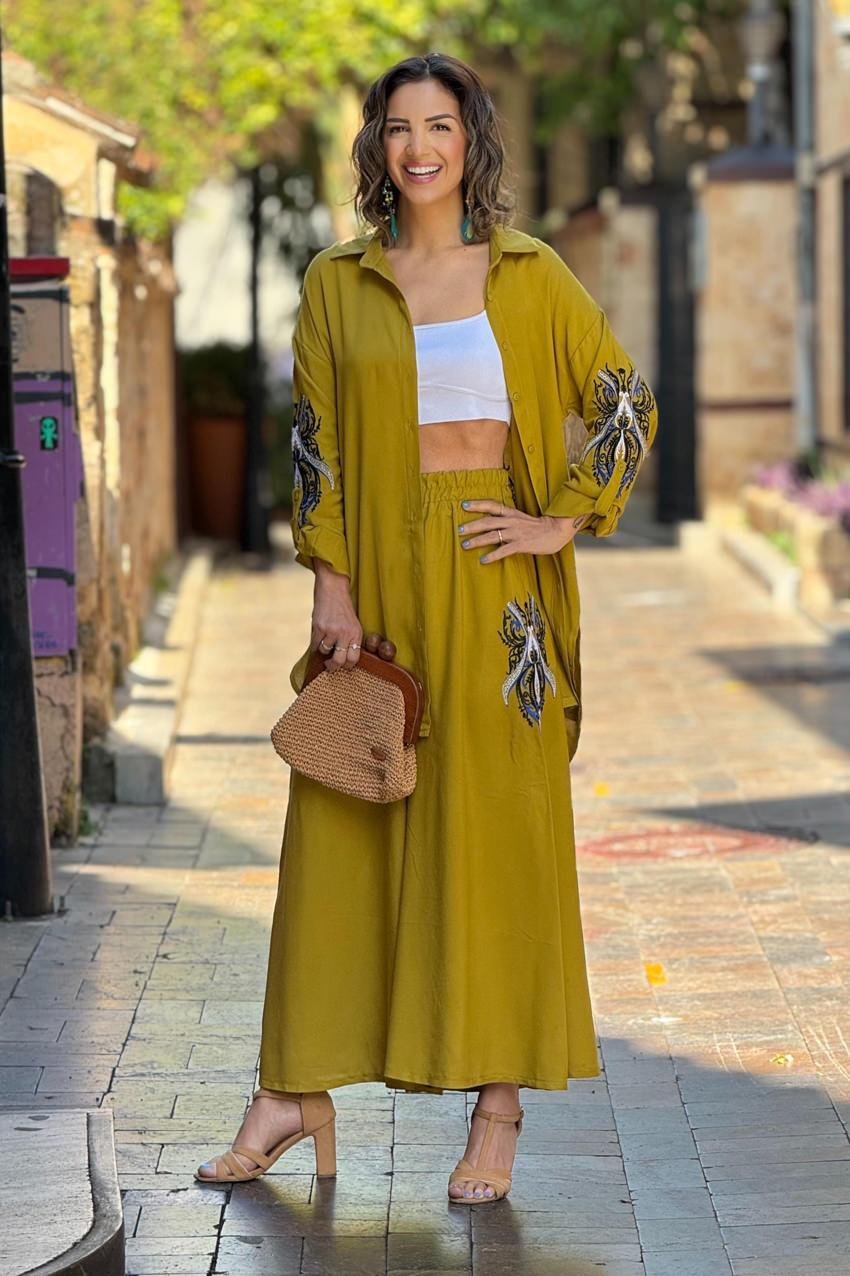 Yağ Yeşili Mistik Nakışlı %100 Pamuk Takım