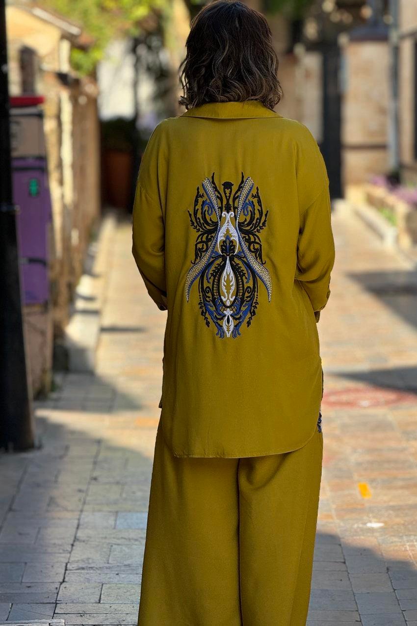 Yağ Yeşili Mistik Nakışlı %100 Pamuk Takım