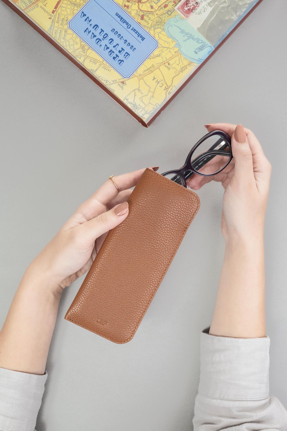 Deri Gözlük Kılıfı Taba