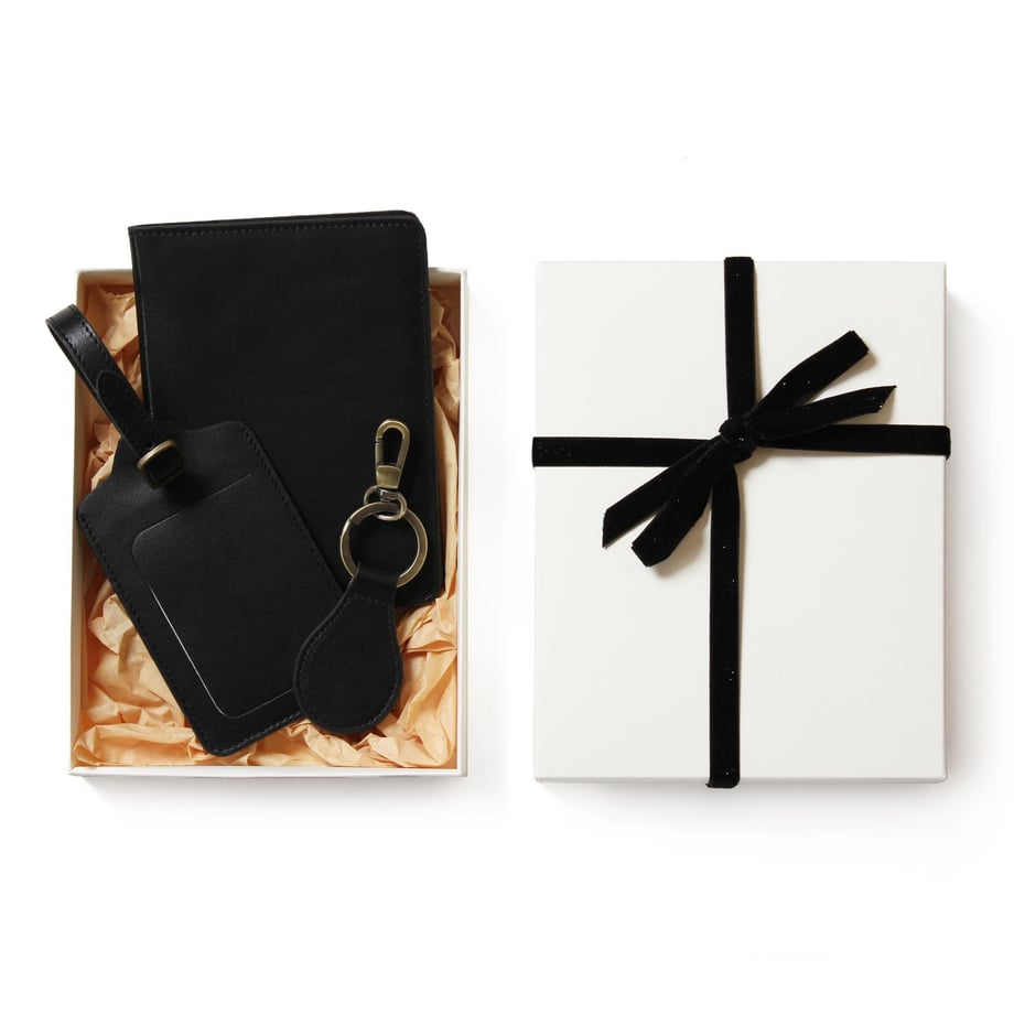 Siyah Deri Pasaport Kılıfı, Valiz Etiketi ve Anahtarlık Hediye Kutusu