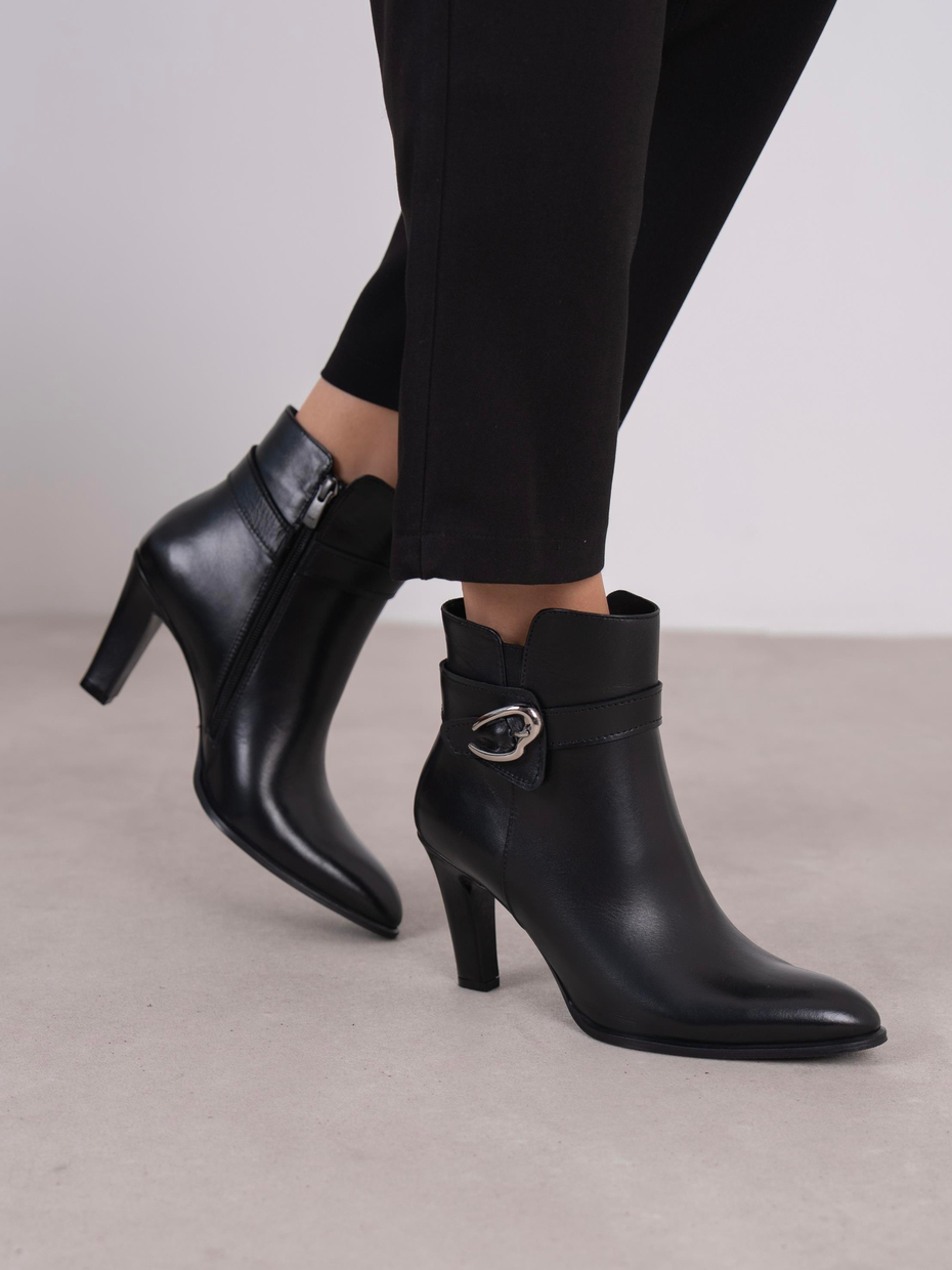 Blera Siyah Hakiki Deri Kadın Bot