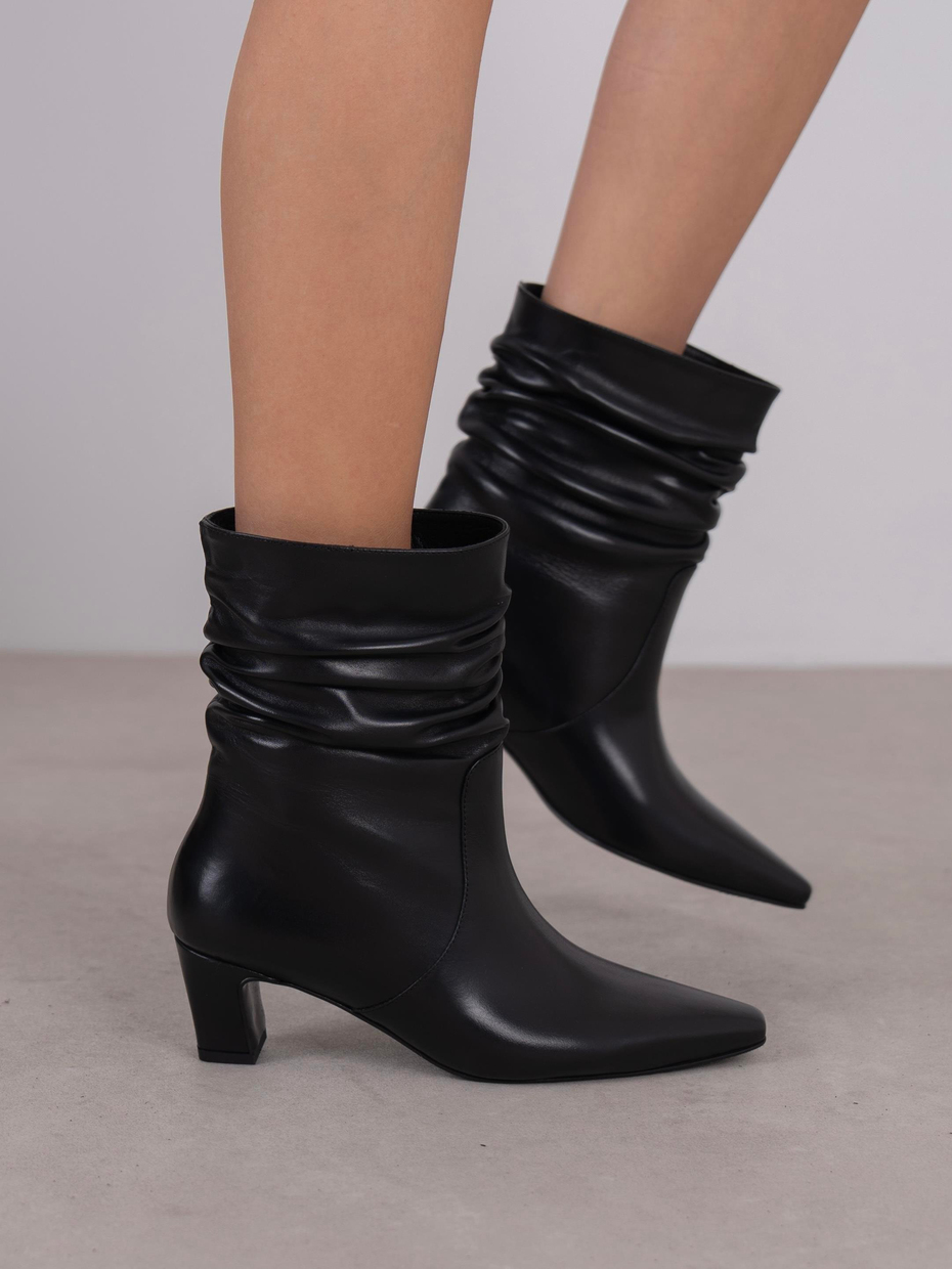 Cylin Siyah Hakiki Deri Kadın Bot