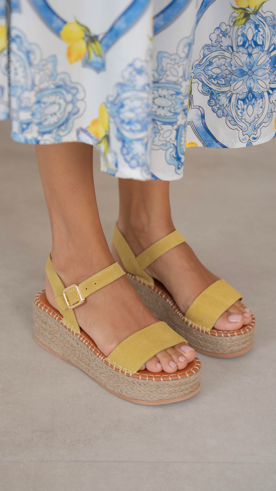 Eva Sarı Süet Hakiki Deri  Sandalet