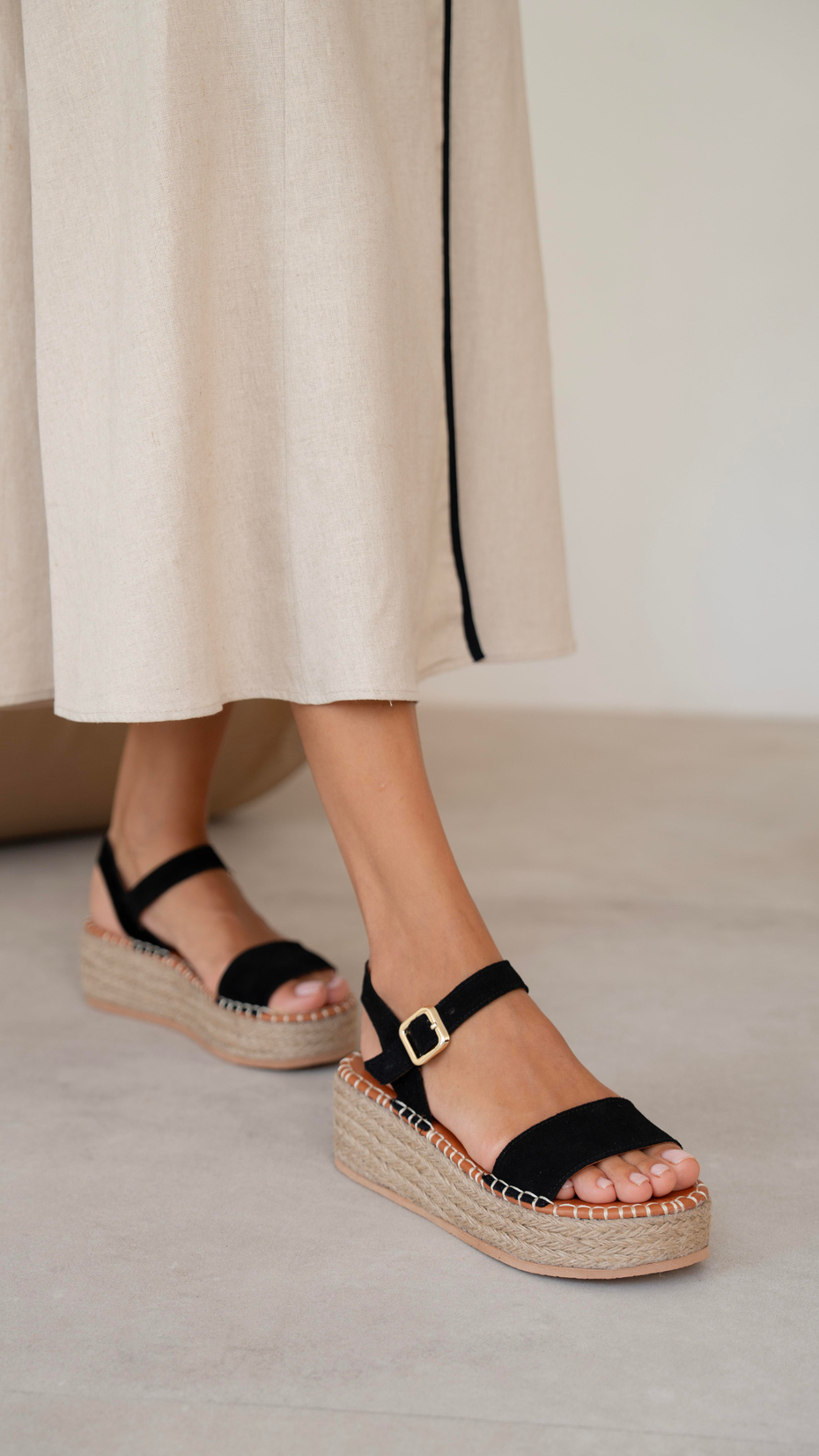 Eva Siyah Süet Hakiki Deri  Sandalet