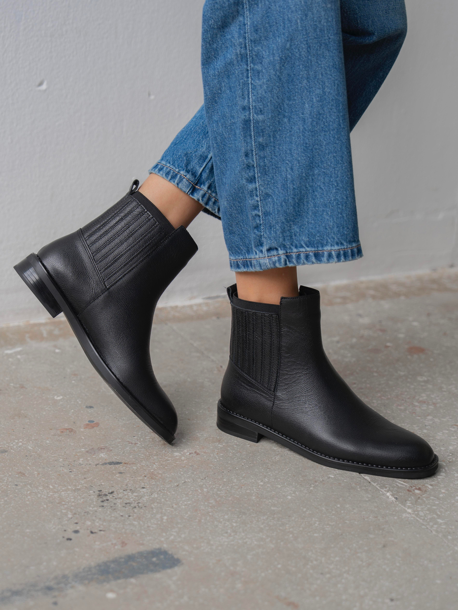 Evora Siyah Hakiki Deri Kadın Bot
