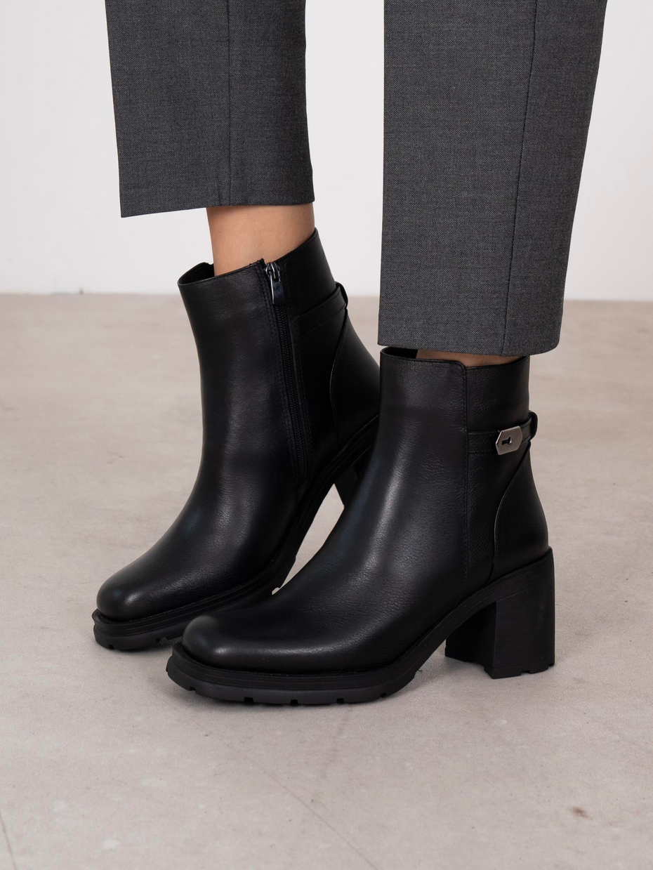 Kreya Siyah Hakiki Deri Kadın Bot