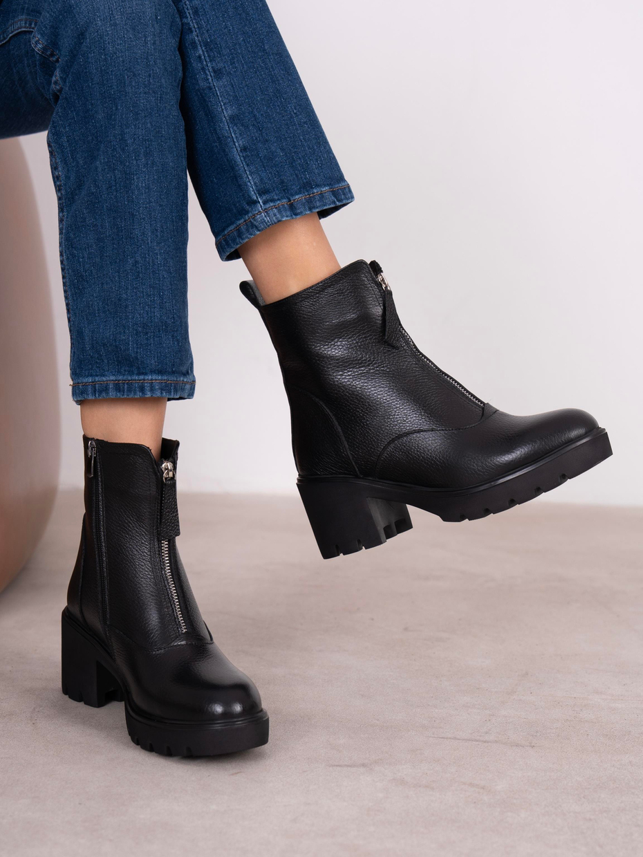 Kristina Siyah Hakiki Deri Kadın Bot