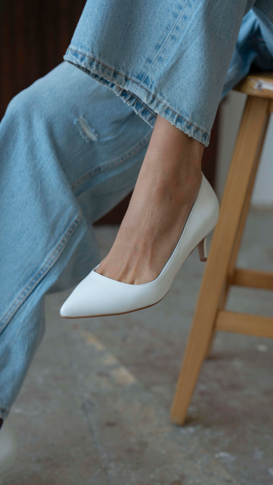 Nell Beyaz Deri   Stiletto