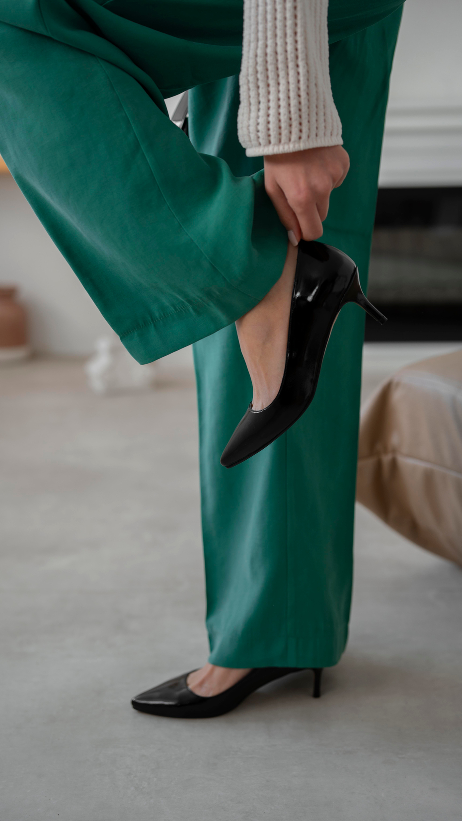 Nell Siyah Rugan   Stiletto