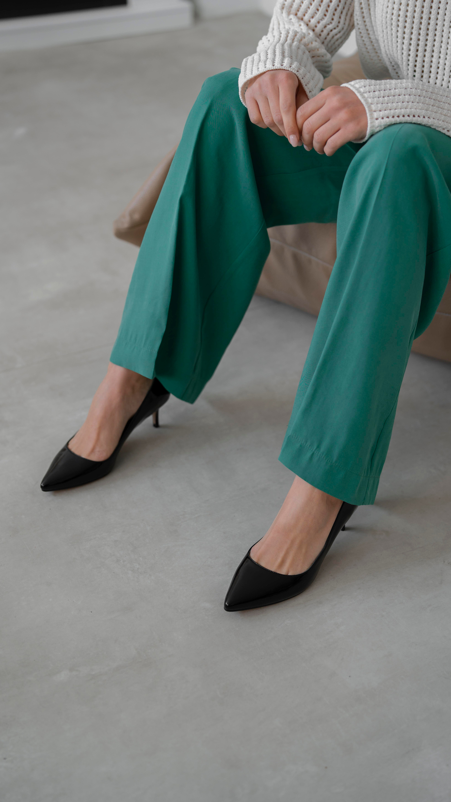 Nell Siyah Rugan   Stiletto