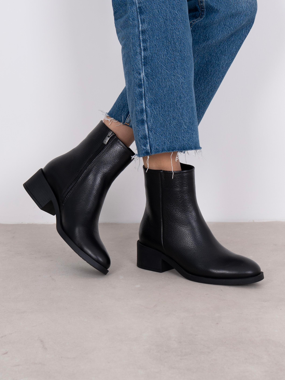 Noura Siyah Hakiki Deri Kadın Bot