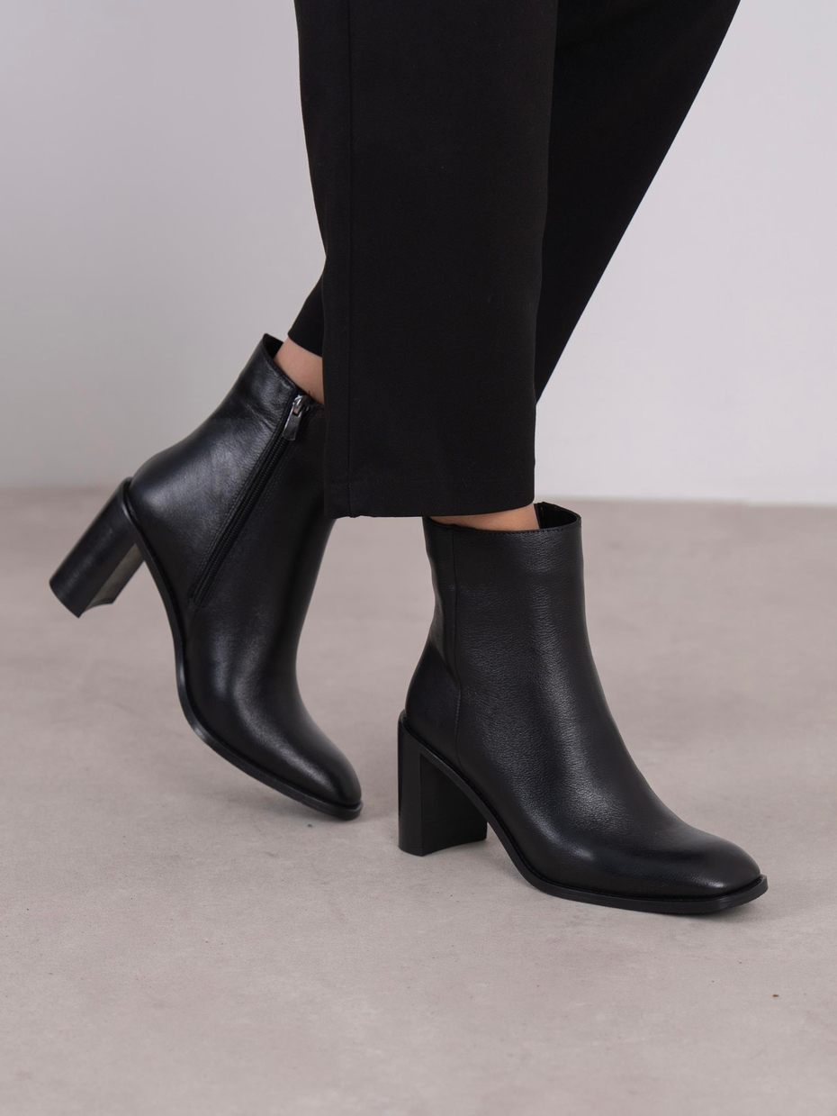 Odetta Siyah Hakiki Deri Kadın Bot